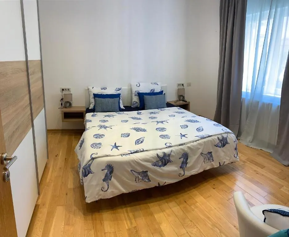 Aria Room And Apartmant Fuga Rovinj 4*,
