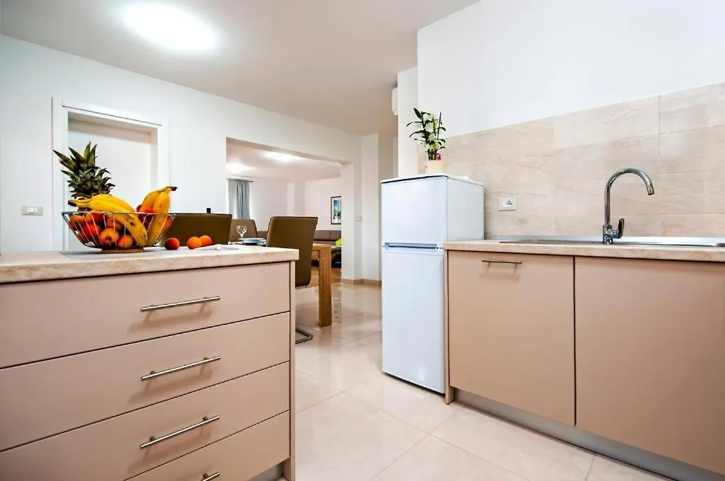 Aria Room And Apartmant Fuga Rovinj Penzion