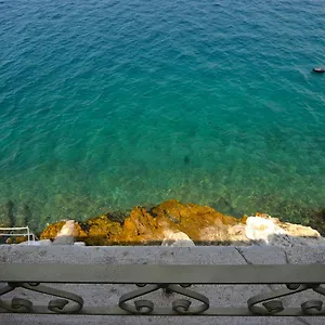 Guest house Arnolongo B4 Sea View